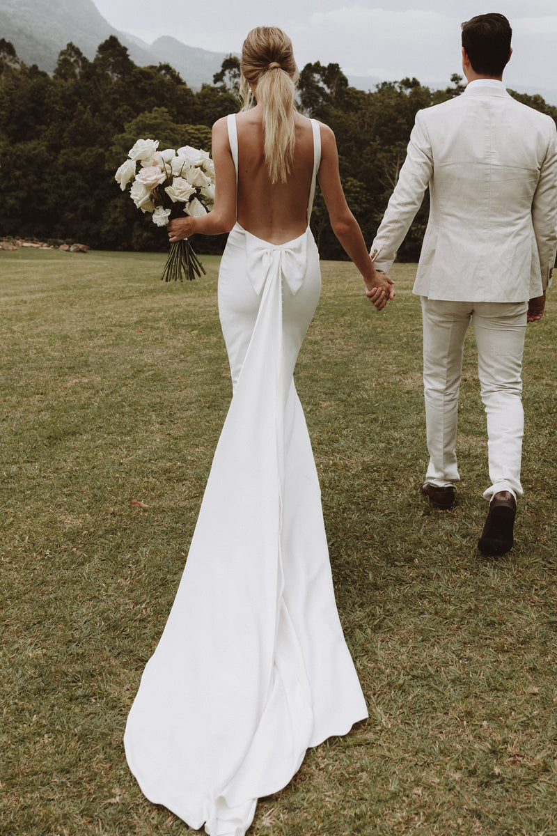 wedding dress with bow Ivory Tie Shoulder Pearl Bows Tulle Long Ivory / US 6 100% Polyester Length WIOJEIGO Bridal Big Bow Wedding