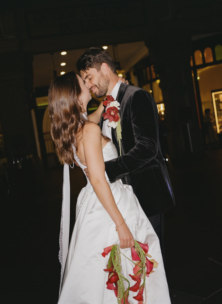 Grace Bride Naila in Vittoria by @kyle.ingram