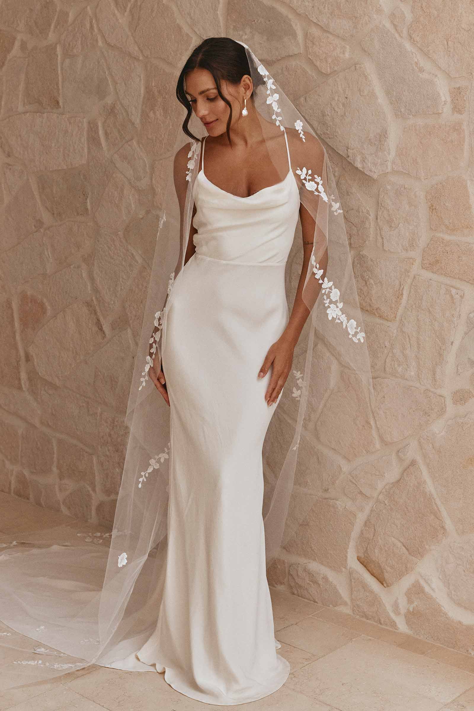 silk dresses bride Best Silk Wedding Dresses, No Lace