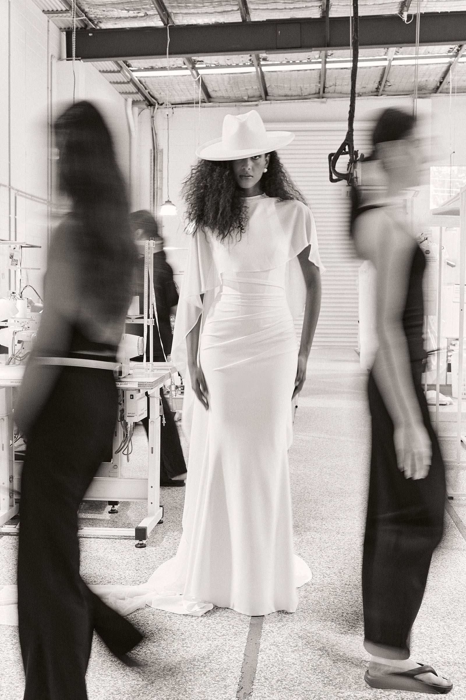 Halter neck wedding dress with a hat_XS_