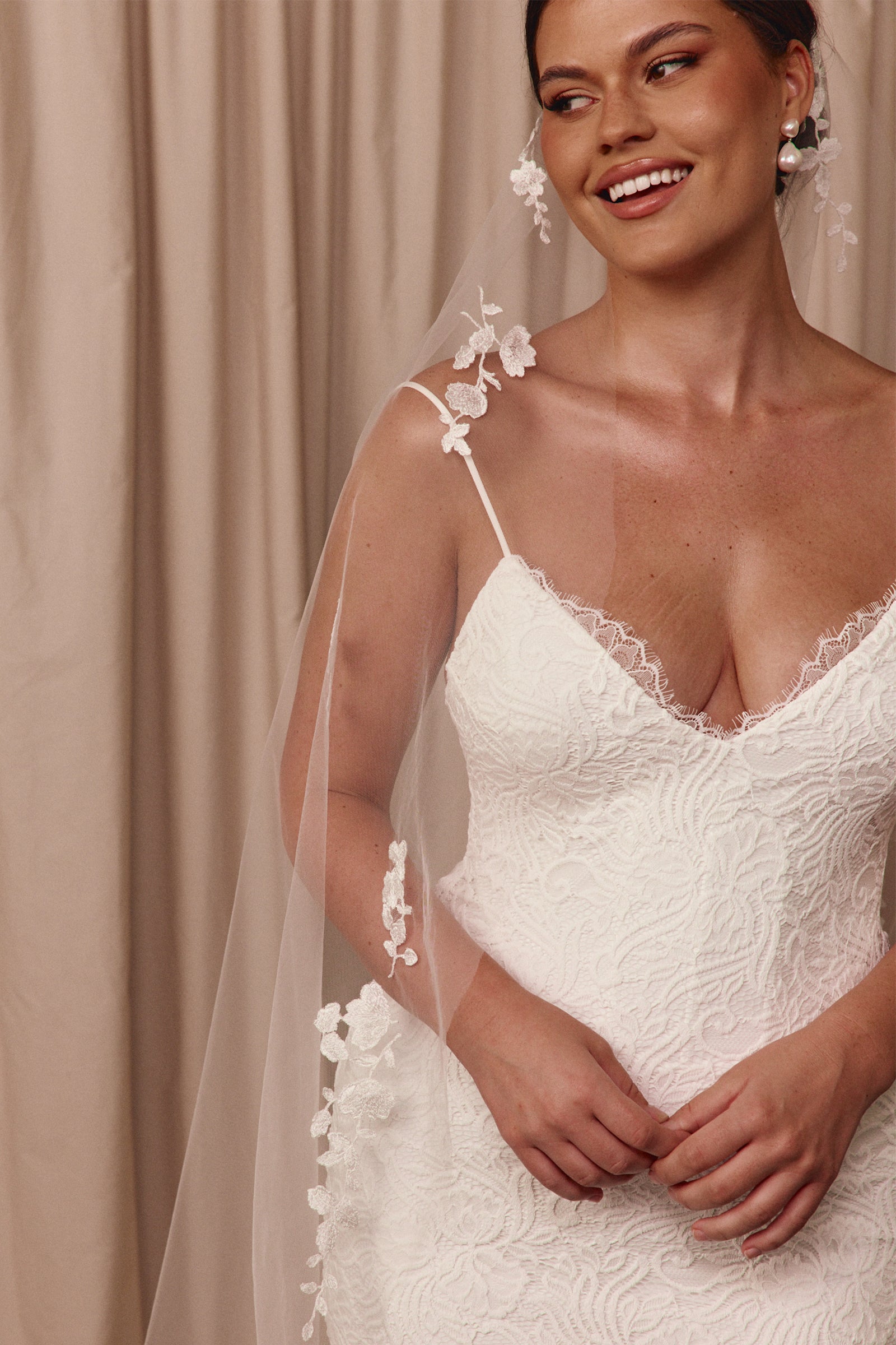 Lace wedding dress_L_