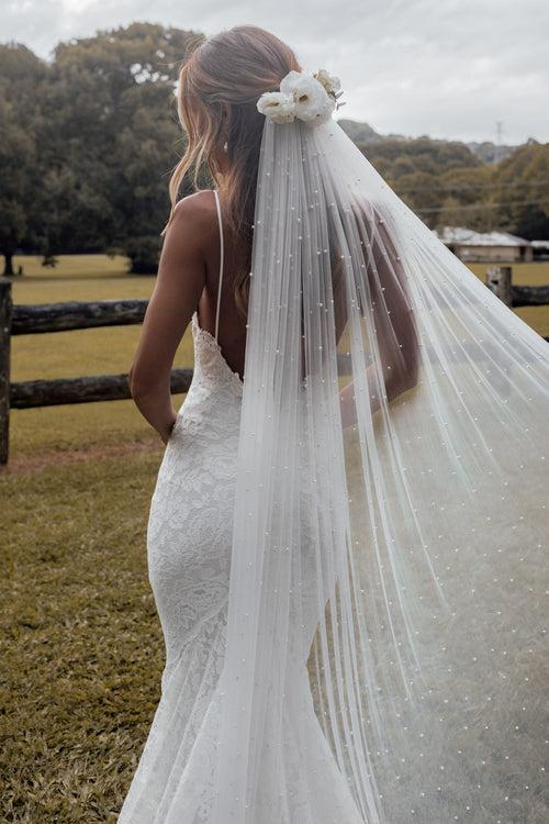 Martini | Low Back Wedding Dress Grace Loves Lace EU Martini | Low Back Wedding Dress Grace Loves Lace EU
