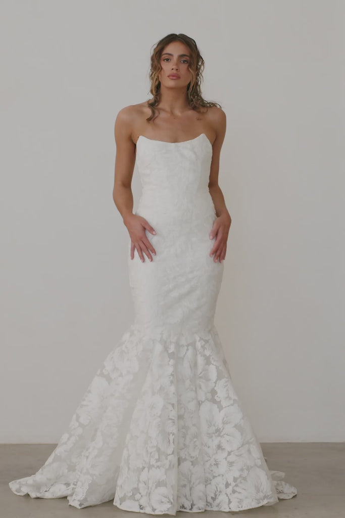 A mermaid lace wedding dress.
